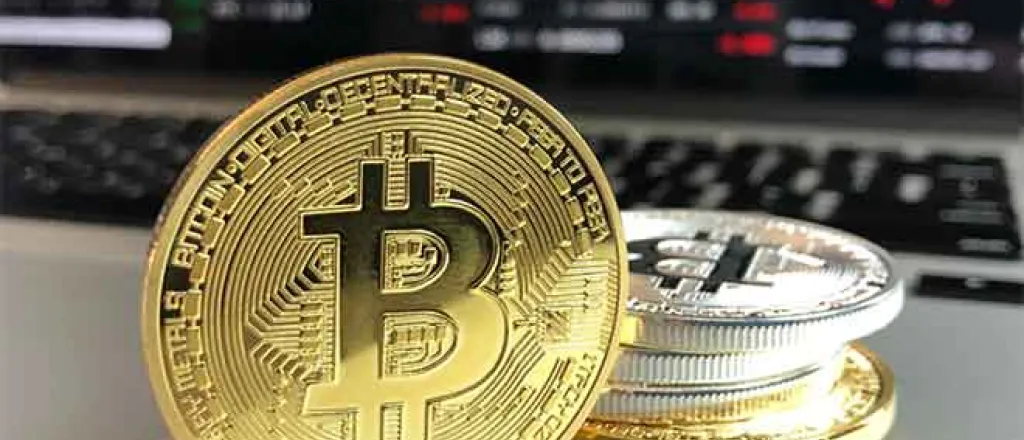 bitcoin - Pexels - David McBee