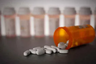 PROMO 64J1 Health - Drugs Bottles Pills Perscription iStock - Darwin Brandis